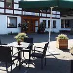 Zwilling فندق